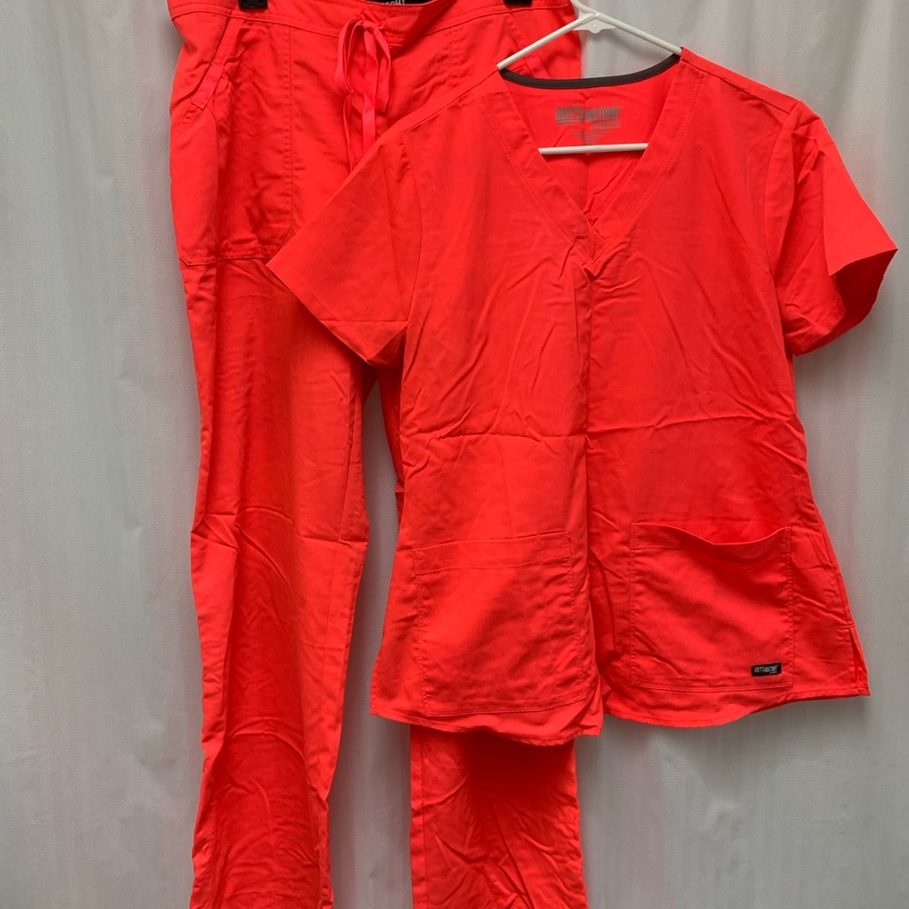 Set of Greys Anatomy scrubs
